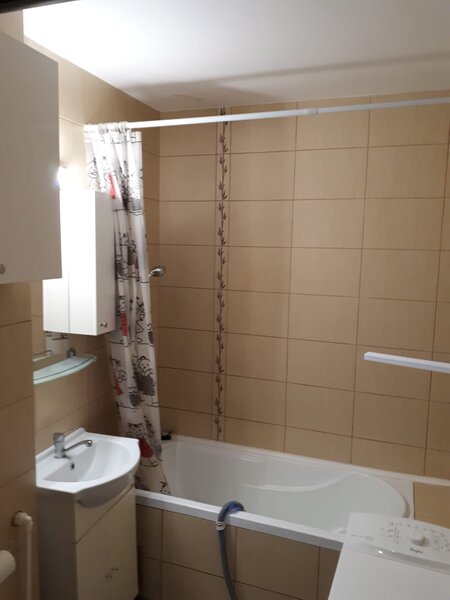 Universitate, Bloc Dunarea, Intercontinental